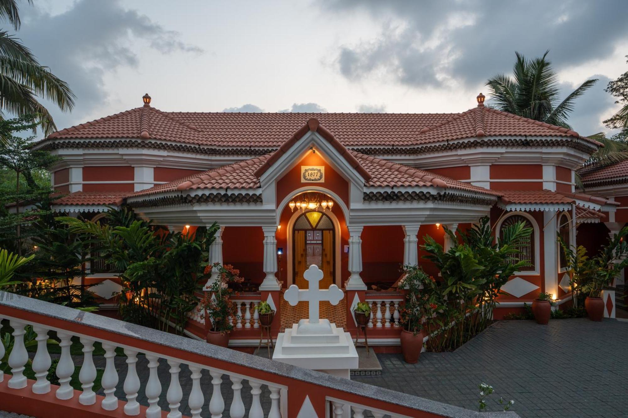 Hotel Casa Albuquerque Vagator Esterno foto