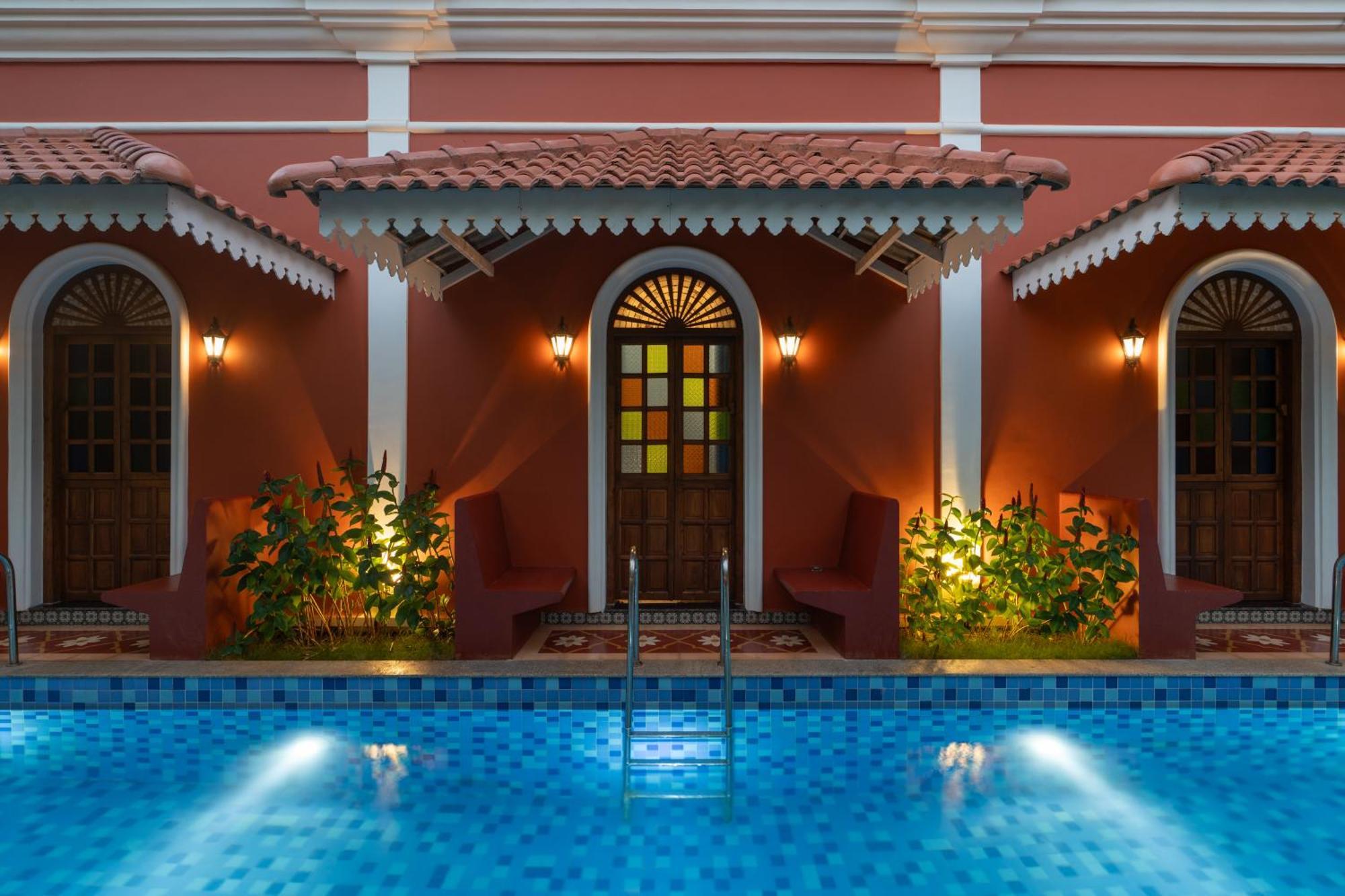Hotel Casa Albuquerque Vagator Esterno foto